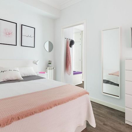 Ferienwohnung Precioso Y Acogedor Apartamento A 300 Metros Del Bernabeu Madrid Exterior foto